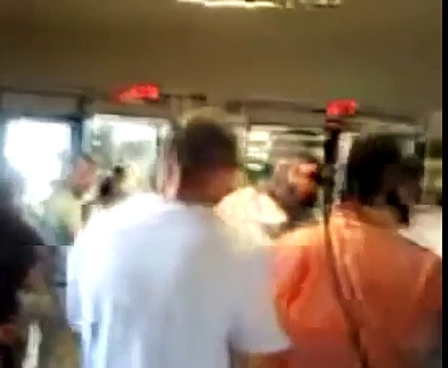 Bagarre au consulat d'Algérie à vitry sur Seine