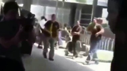 bagarre  Kanye West tape un paparazzi