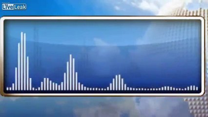 AMERICAN AIRLINES PILOT DIES MID FLIGHT (Audio Only)