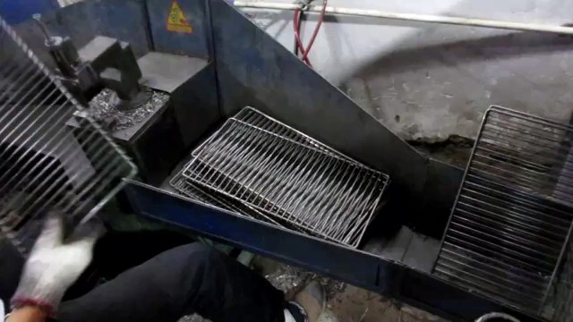 China Sourcing and Import Purchasing Agent: Kitchen Organizers & Worktops Accessories / Production 4