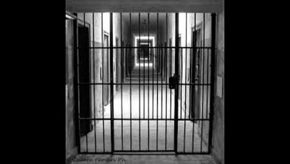 Ascoli Piceno, negano le riviste per adulti al boss con 41 bis: lui fa ricorso