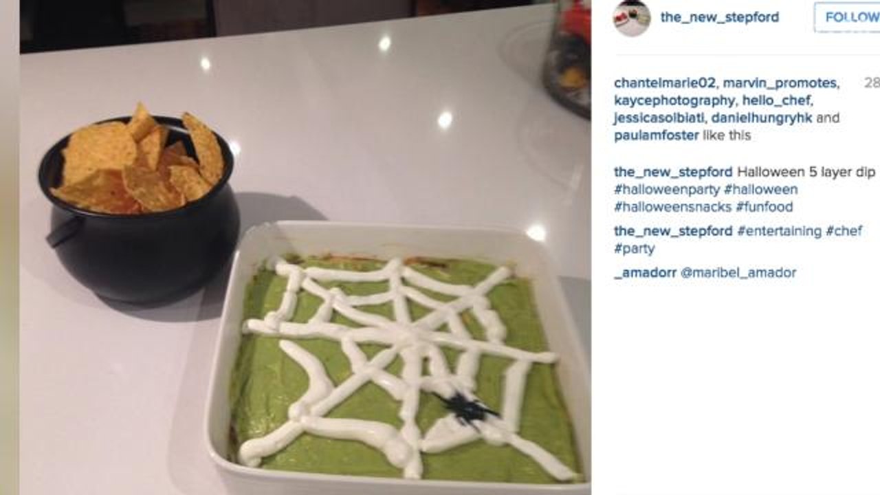 Best healthy Halloween party treats with less sugar than candy