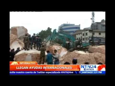 Aumenta a 2.357 los muertos por devastador terremoto de magnitud 7.8 en Nepal