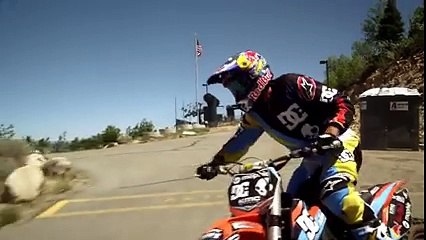 Amazing Biker Stunt  Brave Video confident 2015 2016