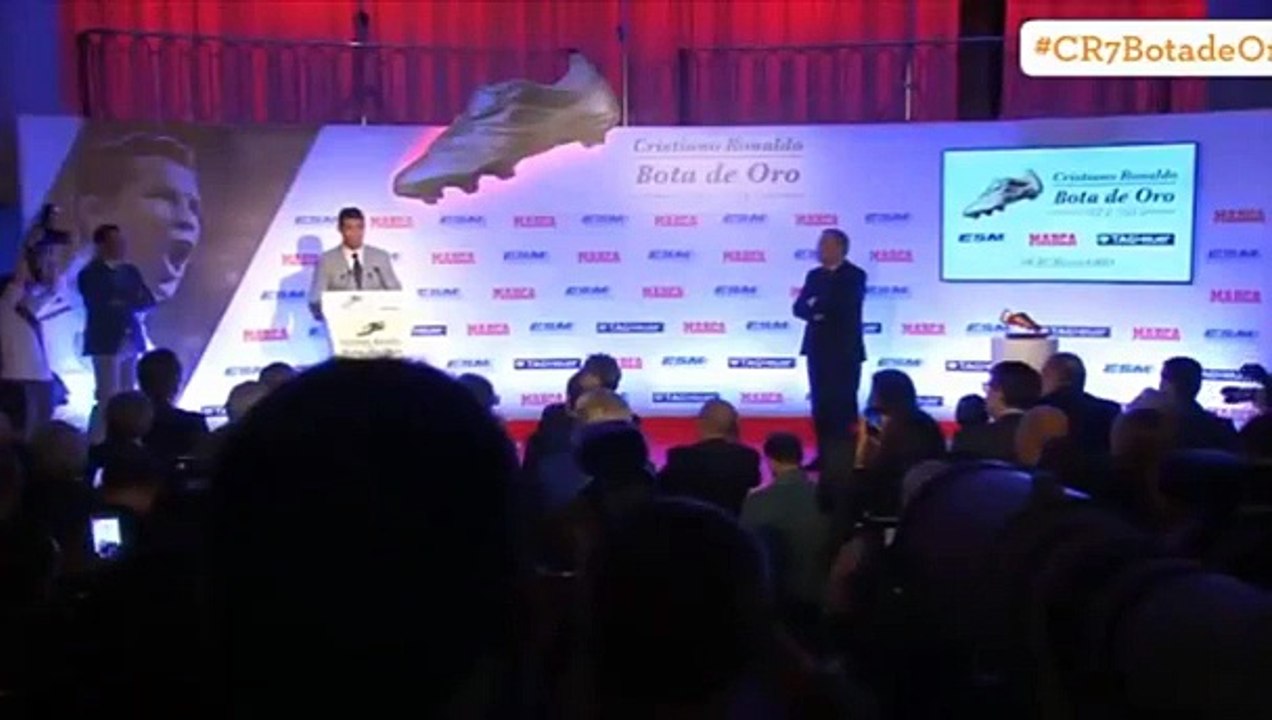La entrega de la Bota de Oro a Cristiano Ronaldo 13.10.2015