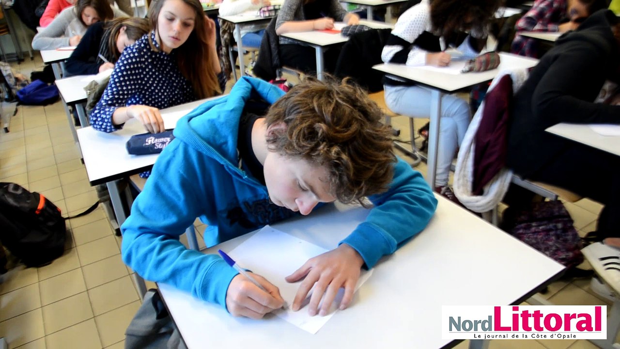Steven Tronet a lu la dictée d'Ela au collège République de Calais