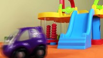 Eğitici çocuk filmi - Küçük araba bize renkleri öğretiyor