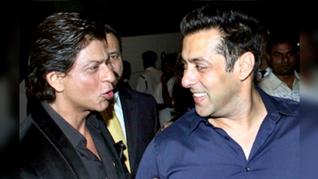 Salman khan Promoting Shahrukh Khan's Dilwale In Prem Ratan Dhan Payo?