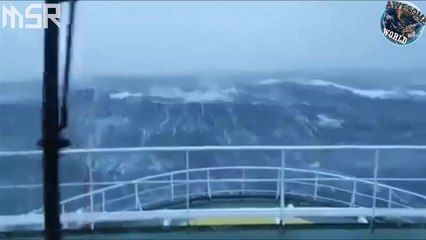Ocean Big Waves