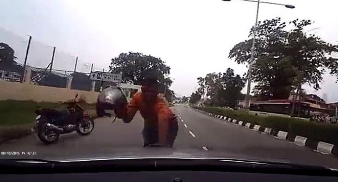 Ce motard va regretter son road rage