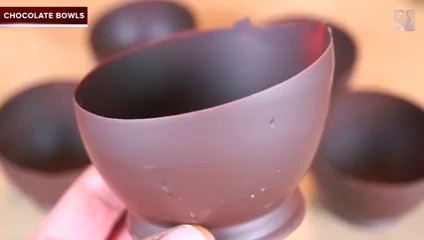 How to make Homemade Chocolate Bowls. its too Easy