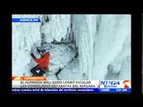 Alpinista se enfrenta al frío extremo y logra escalar las cataratas del Niágara congeladas