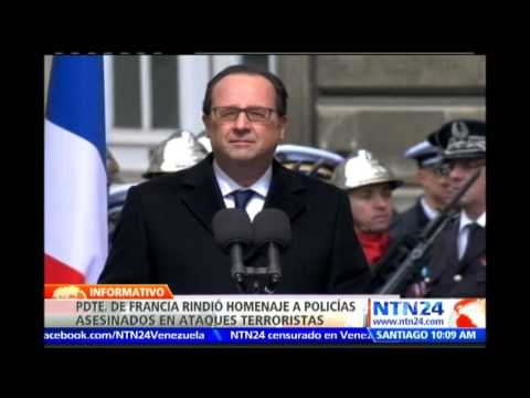 Francia está de pie y hace frente : Hollande durante homenaje a policías muertos en atentados