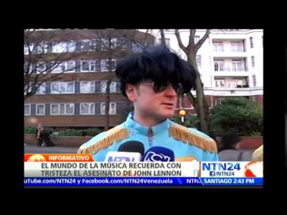 Fanáticos de The Beatles recuerdan con tristeza la muerte de John Lennon en su aniversario 34