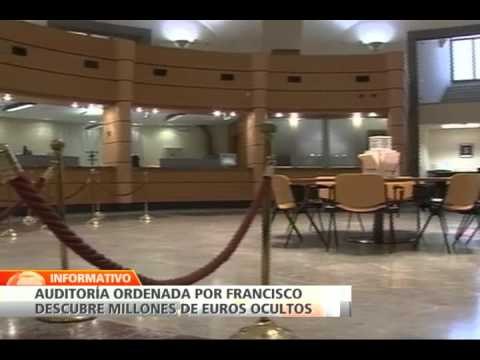 Incautan cuentas a dos altos cargos del banco vaticano acusados de malversación