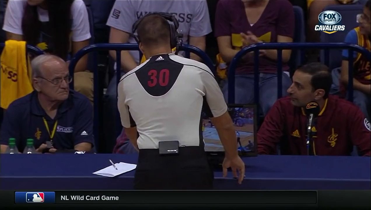 LeBron James Takes Selfies with Fans!