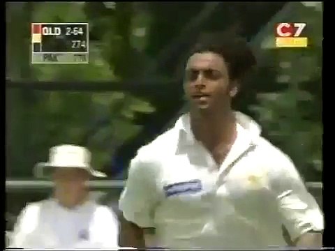 Killer bouncers by Shoaib Akhtar to Mathew Hyden Australian Batsman, Shoaib Vs Hayden