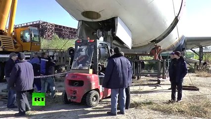 'MH17 crash' test simulation video- Il-86 plane cockpit hit with BUK missile