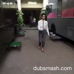 Deepika-Padukone-Funny-Dance-Bollywood-Dubsmash-TBPZfE-wRVE