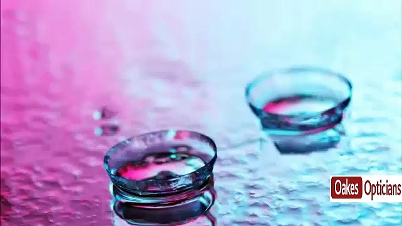 How To Apply Contact Lenses For The First Time