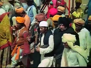 Mera Gaon Mera Desh - HAI SHARMAAON - Full Video Song