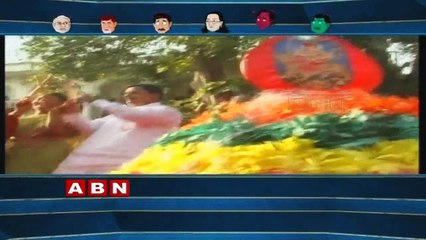 LC Chairman swamy goud takes part in Bathukamma Celebrations |Running Commentary
