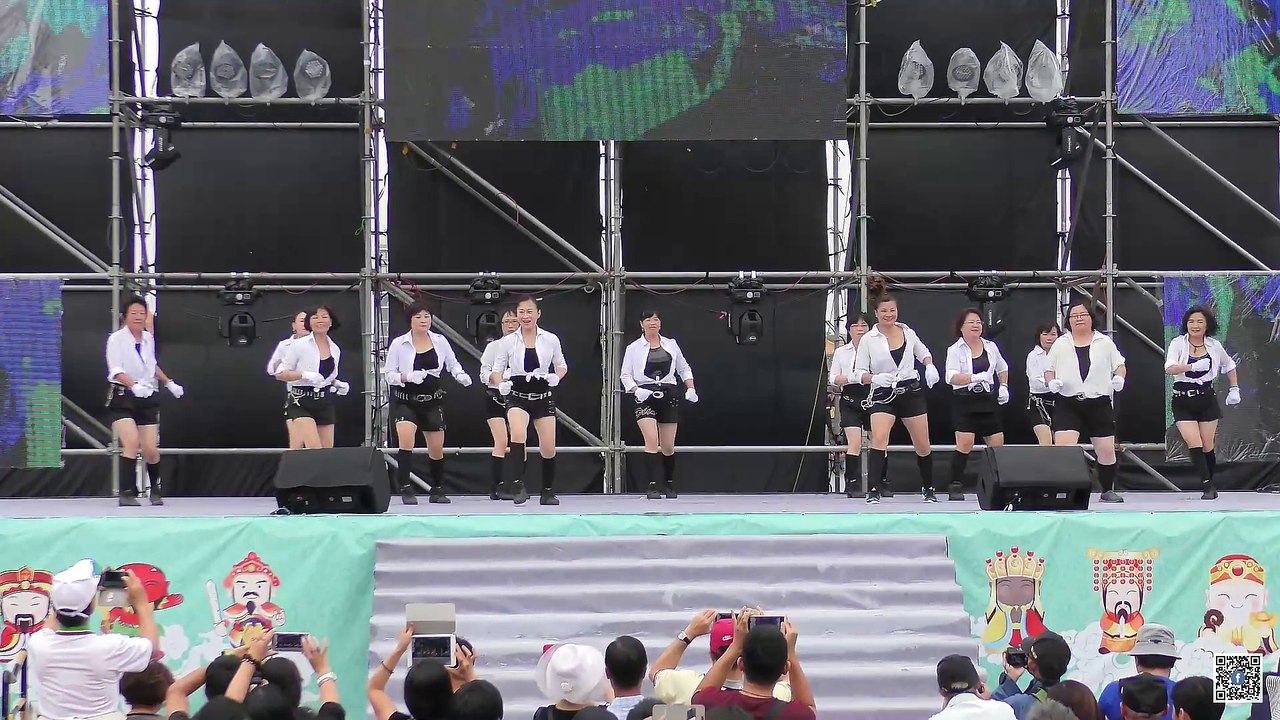 Tike Dance Contest - Pretty Girls @ 2015 Kaohsiung Zuoying Wannian Folklore Festival