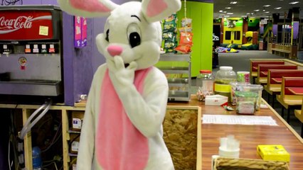 Keepin it Spicy on Easter Sunday with Rising Hy 2015 - Easter Bunny On Dirtbike (HD)