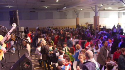 Bal enfants : Chanson N° 3 Ce pied là