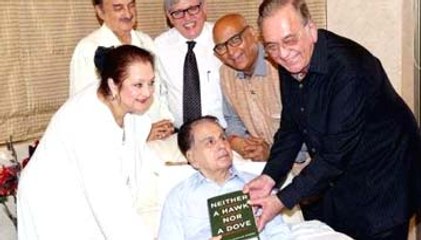 Khursheed Qasuri met Dilip Kumar