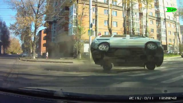 Car crash compilation # 260 / Accident de voiture n°260 / Octobre 2015