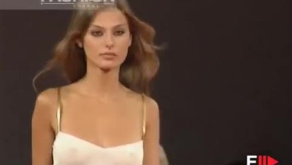 ANNA MOLINARI Spring Summer 2000 Milan 2 of 5 by Fashion Channel