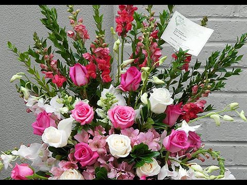 sympathy flowers | Funeral Flower ideas