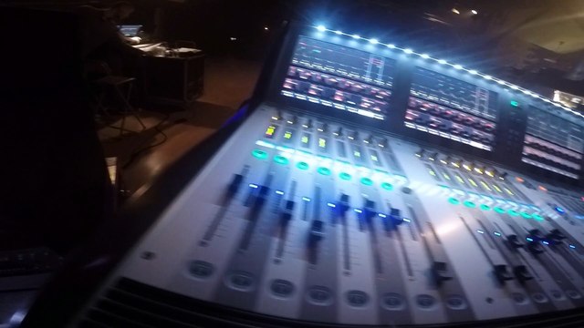 Atelier aux Passagers Du Zinc avec EIGHT SQUARE METERS et le Greta