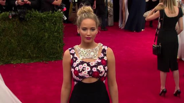 Jennifer Lawrence se sent responsable pour ne pas avoir été payée autant que ses partenaires masculins