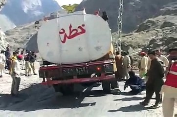 Skardu Bus fallen in River watch & immagine  accident . report Malik Imran Shahid
