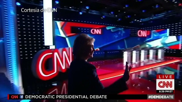 EEUU: Clinton y Sanders protagonizan debate presidencial demócra