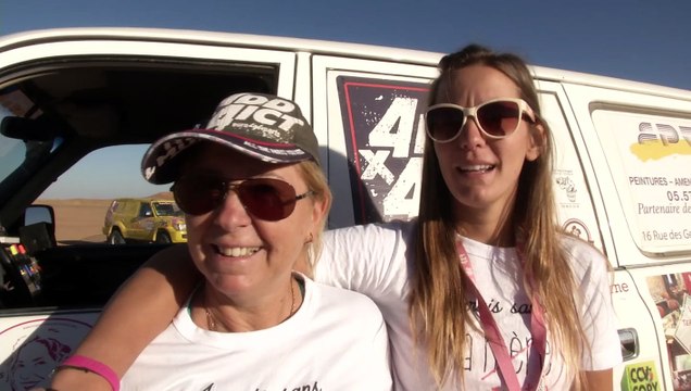 Corine et Julie, équipage participant au Trophée Roses des sables