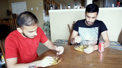 Zaid Ali T-While Eating Food(FUNNY CLIP)