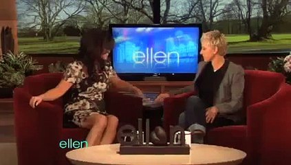 Bakire Prenses Çıplak Yüzüyor - Funny video