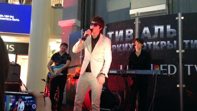 «Supremacy» А.Бон (Москва, ТЦ «Атриум», 6.09.2015) (Лена Князева)