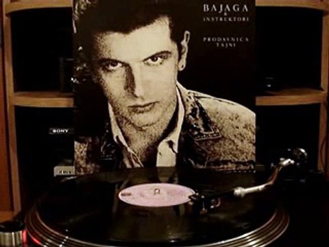 Bajaga - Zivot je nekad siv, nekad zut