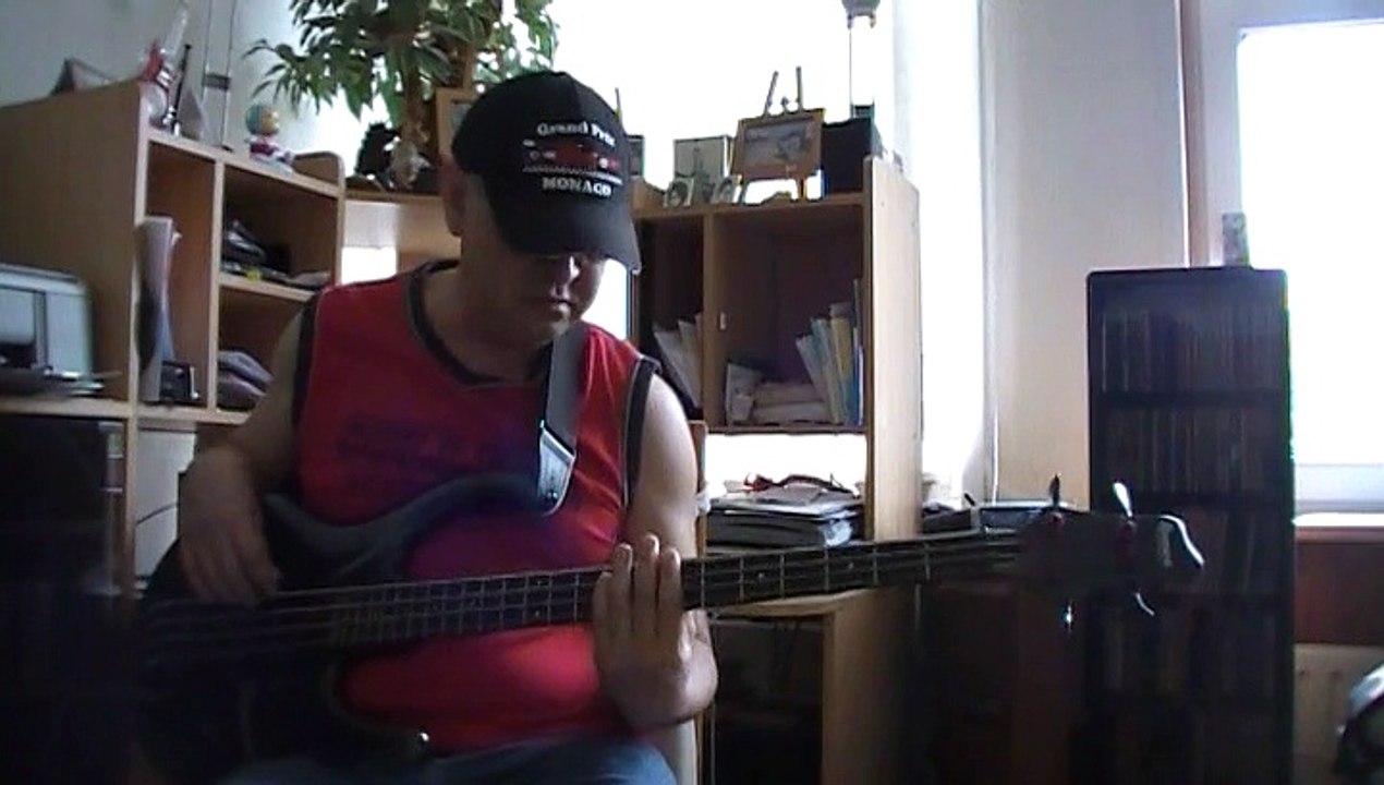 A'ínt no body Chaka Khan m2 Bass cover2 Bob Roha