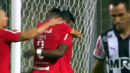 Atletico-MG vs Internacional All Goals & Highlights 15.10.2015 (Série A)