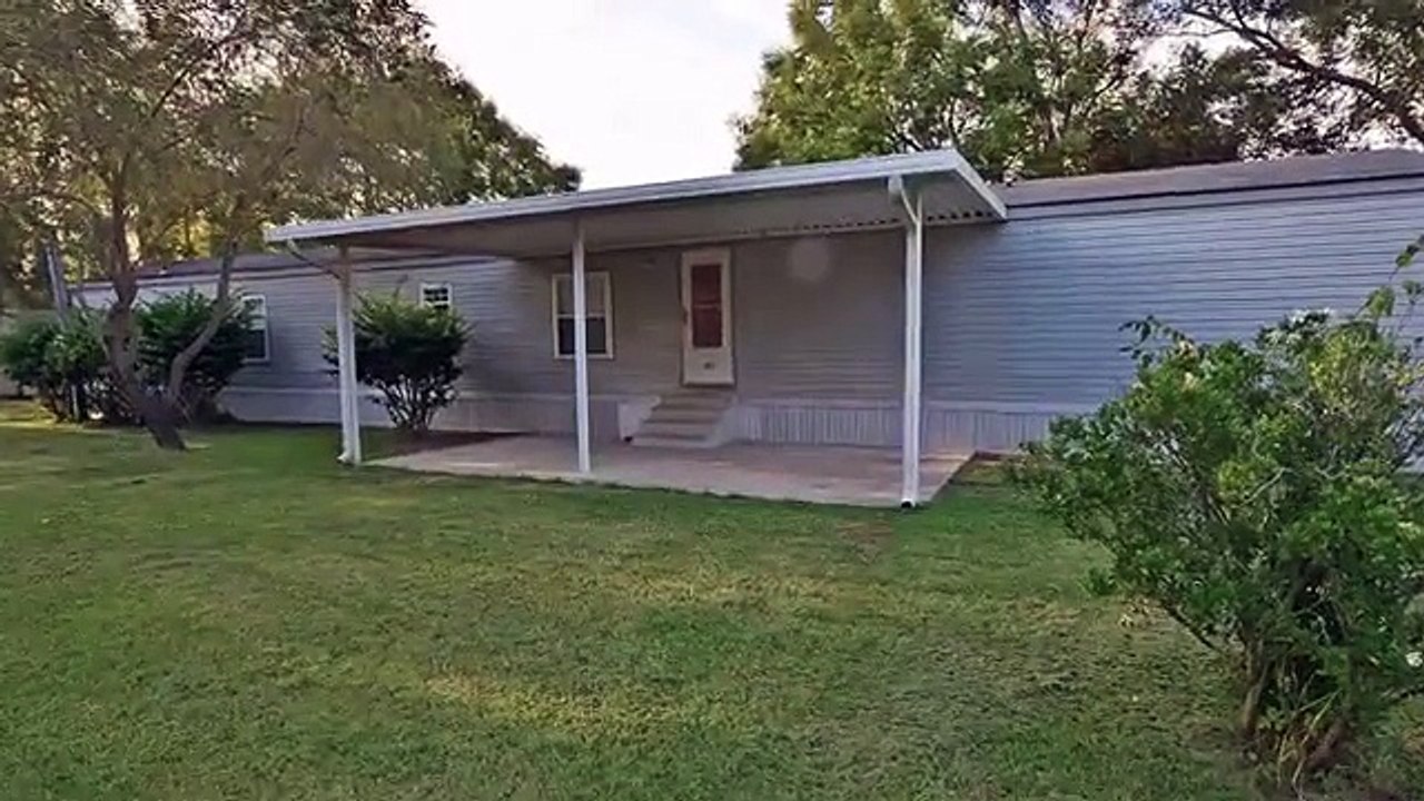 103 Shadowbrook Ln  LaPlace LA 70068