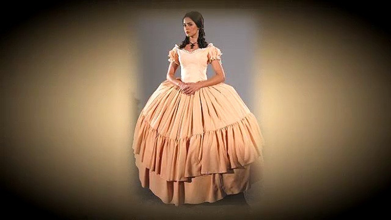 Isaura cantando a A luz do seu olhar