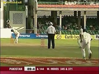 Dhoni Fans Jealous Of Afridi Power  No Way Dhoni Can Do This Overseas