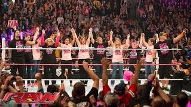 WWE and Susan G. Komen continue the fight against breast cancer: Raw, Oct. 5, 2015