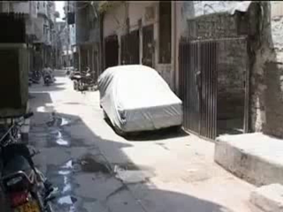 City 42: Report Saqib Ali, Waheed Babar Gas fan