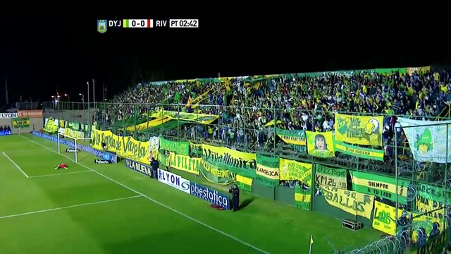 Il transperce les filets en marquant - River Plate - Busse